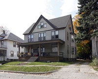 Primary Photo - 119 College Pl