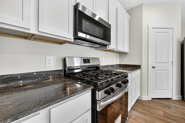 Building Photo - 1606 Stelvio Pass Dr
