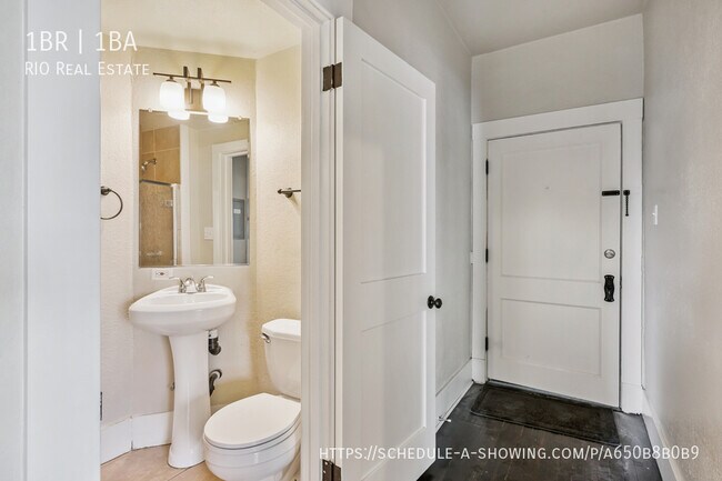 Building Photo - 718 N Grant St