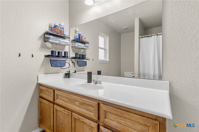 Building Photo - 3609 Ida Dr
