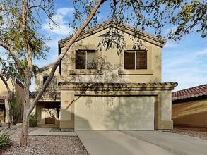 Building Photo - 443 S Sabrina