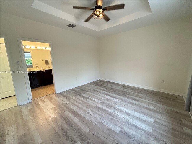 Building Photo - 15180 SW 119th Way