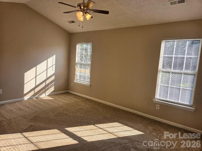 Building Photo - 5325 Timbertop Ln
