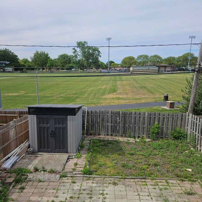 Building Photo - 9268 Barberry Ln