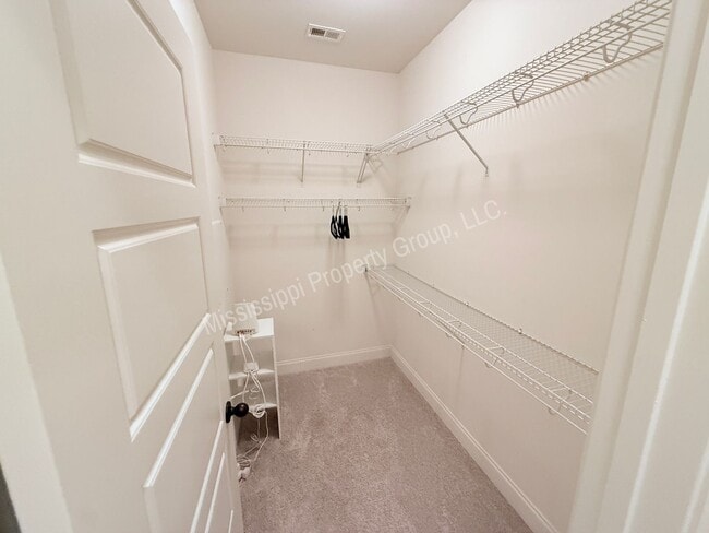Building Photo - 3BR/3.5BA For Rent