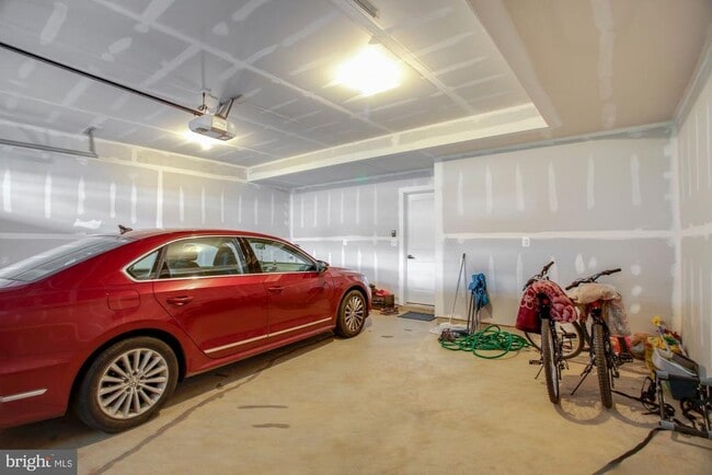 Building Photo - 24612 Durindal Terrace