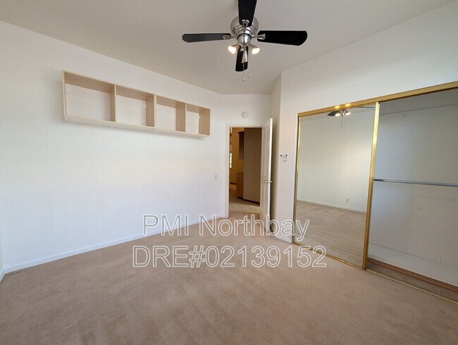 Building Photo - 3275 Formby Ln
