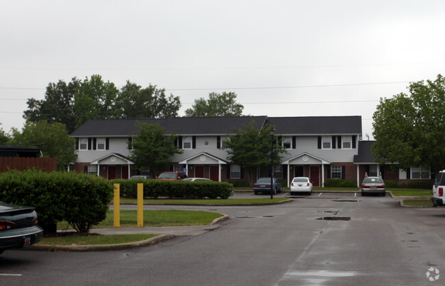 Building Photo - Summer Lane Apartments