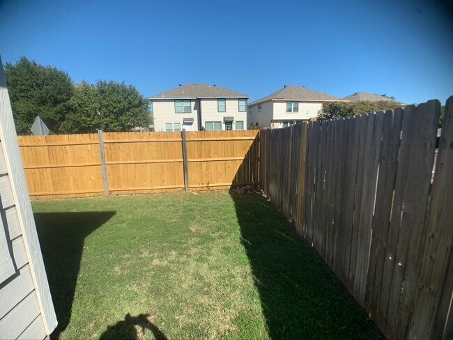 Building Photo - 7247 Irish Valley Trail