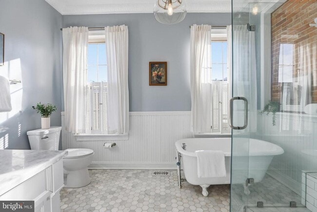 Building Photo - 1314 Webster St