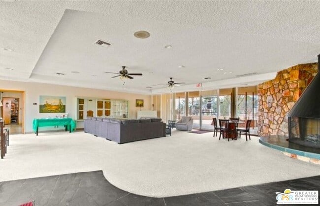 Building Photo - 69490 Parkside Dr