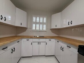 Building Photo - Now Available — Newly Remodeled 4BR / 2BA Home in Dalraida