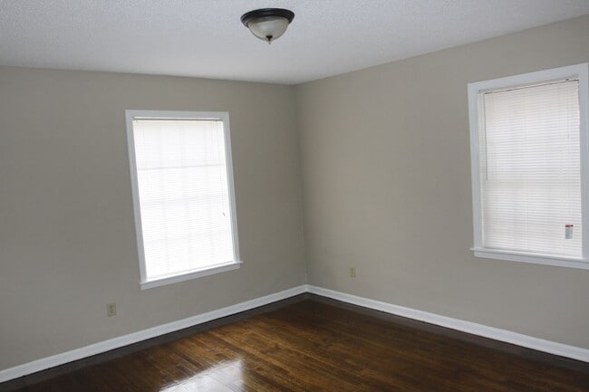 Building Photo - 3017 Domar St