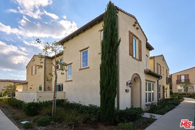 Building Photo - 20285 Avenida Paloma
