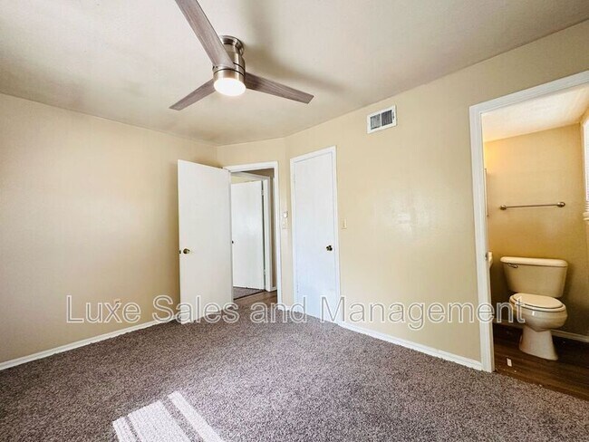 Building Photo - 4313 Epperly Dr