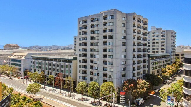 Building Photo - 601 Van Ness Ave