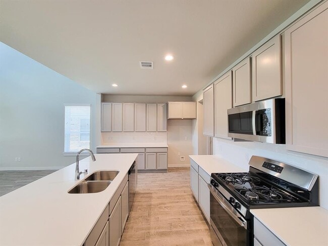 Building Photo - 15131 Timberson Rdg Ln