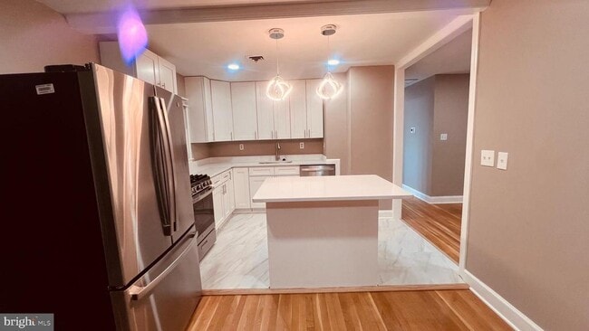 Building Photo - 14303 Chesterfield Dr