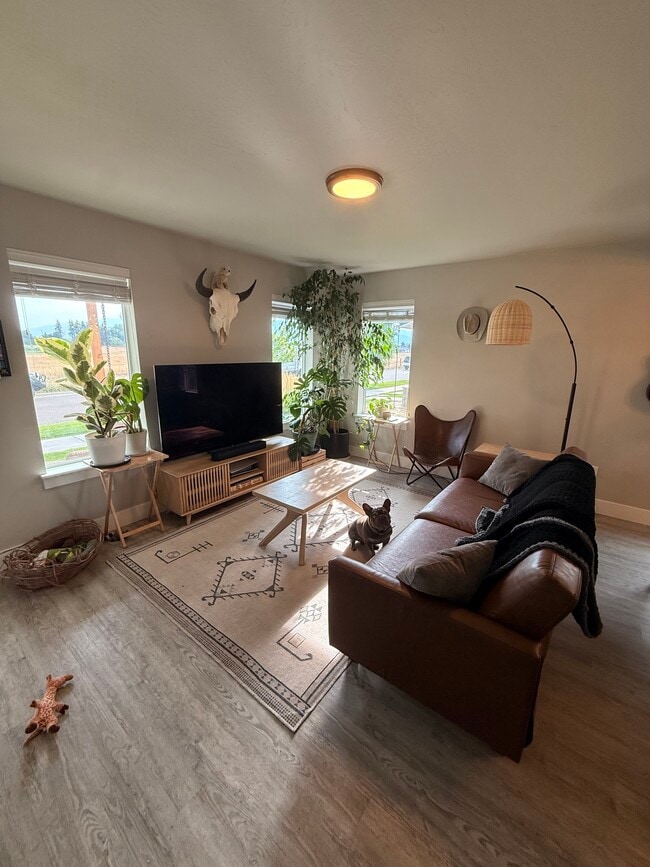 Building Photo - 4712 Giada Dr