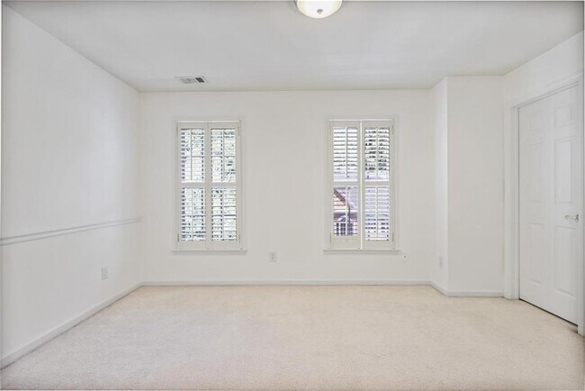 Building Photo - 2024 Wrights Mill Cir NE