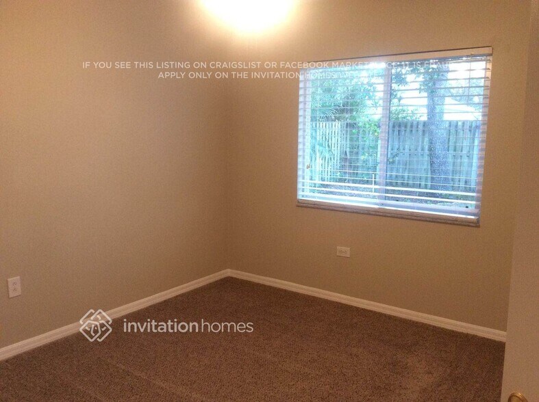 Building Photo - 10237 Shadow Branch Dr