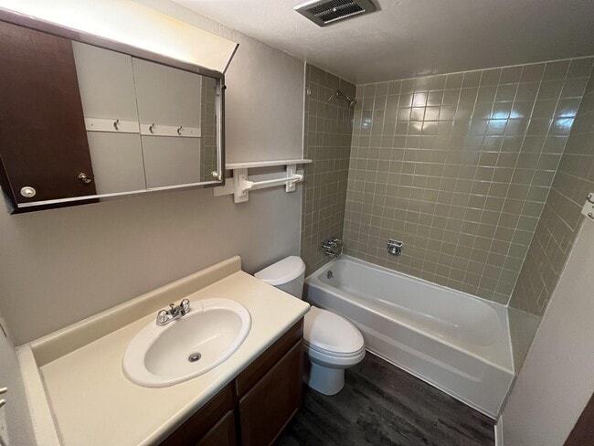 Building Photo - 7342 S Xenia Cir