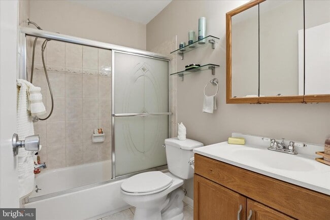 Building Photo - 4614 Conwell Dr