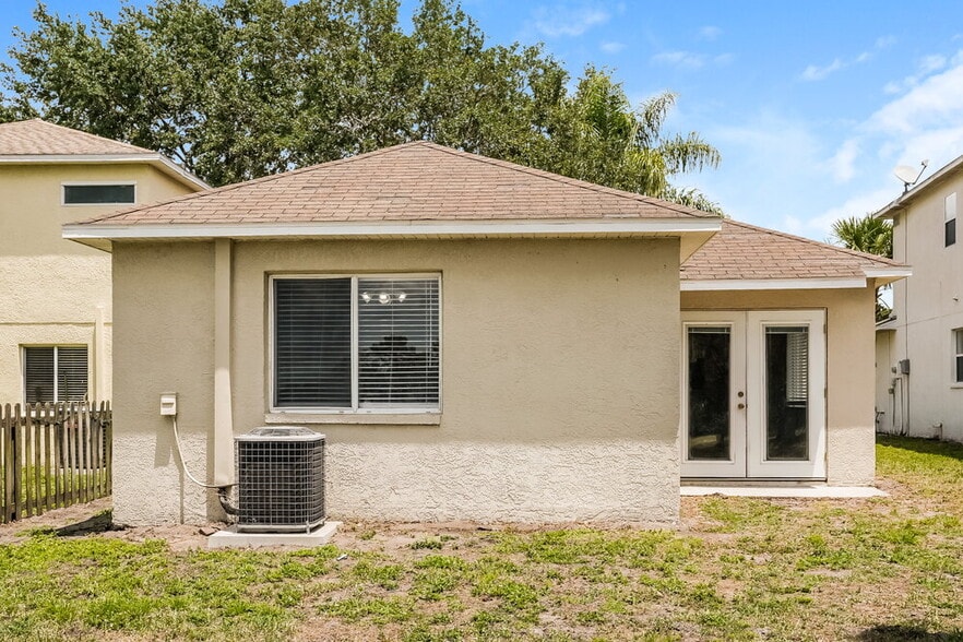 Building Photo - 13123 Fennway Ridge Dr