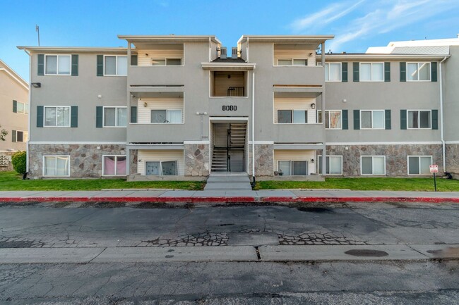 Primary Photo - REMODELED CONDO AT COPPER CREEK IN MAGNA