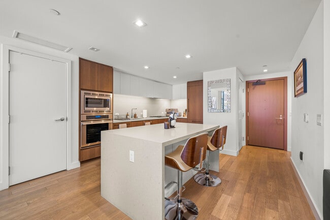 Building Photo - 1388 Kettner Blvd