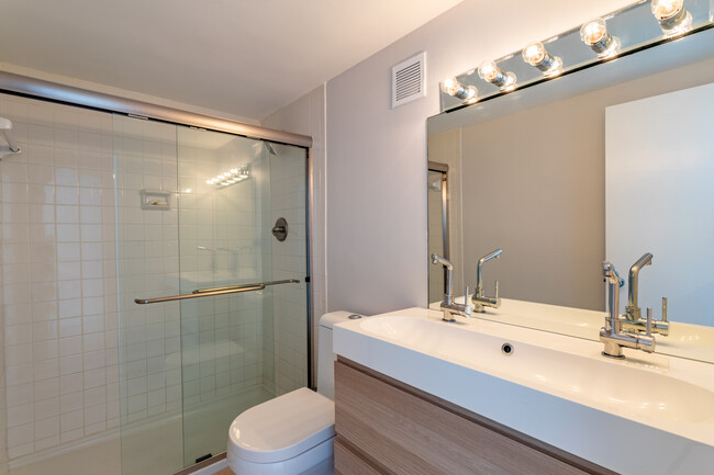 Guest Bathroom - 1200 West Ave