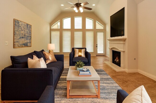 Building Photo - 1715 Ketelby Reach Dr