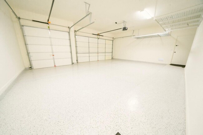 Building Photo - 30401 N 115th Dr