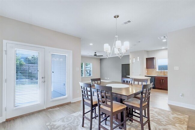 Building Photo - 4339 Cetti St