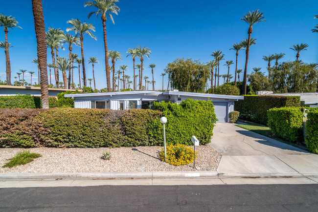 Building Photo - 70418 Tamarisk Ln