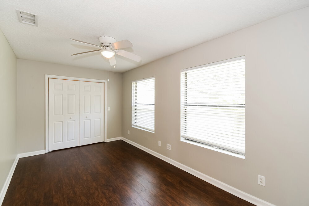 Building Photo - 8257 Knotts Landing Dr N