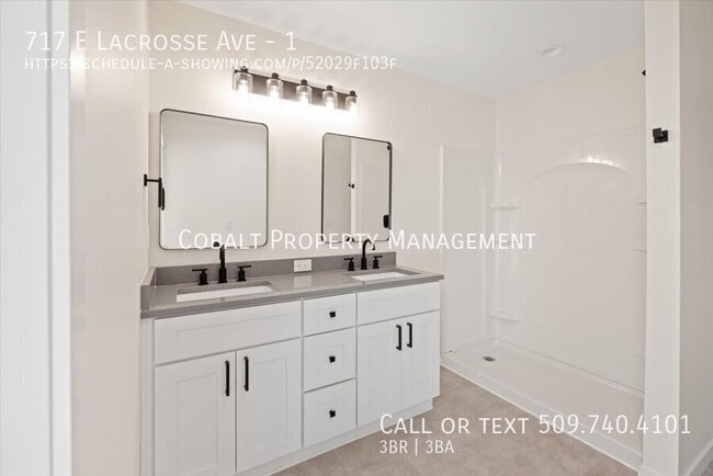 Building Photo - 717 E Lacrosse Ave