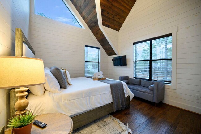 Building Photo - 295 Apple Rdg Ln