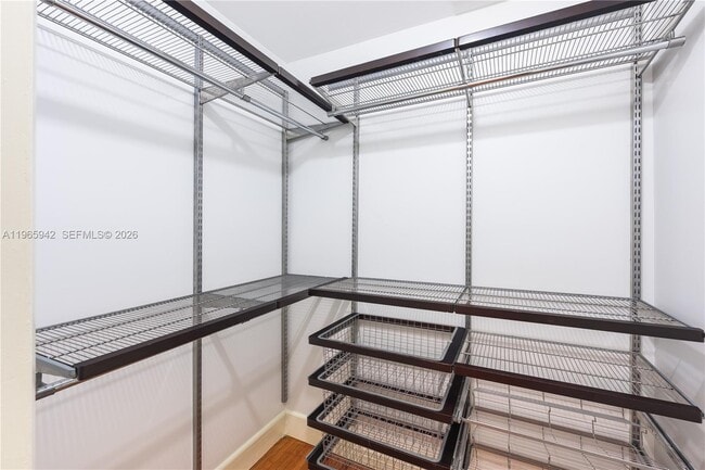 Building Photo - 3911 Ponce de Leon Blvd