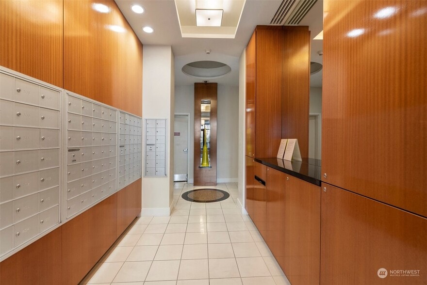 Building Photo - 2721 1st Ave