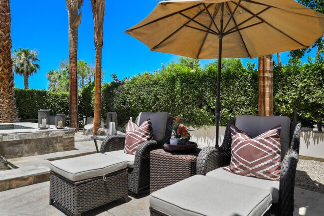 Building Photo - 48275 Vista Calico