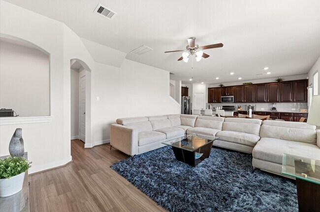 Building Photo - 24231 Prairie Glen Ln