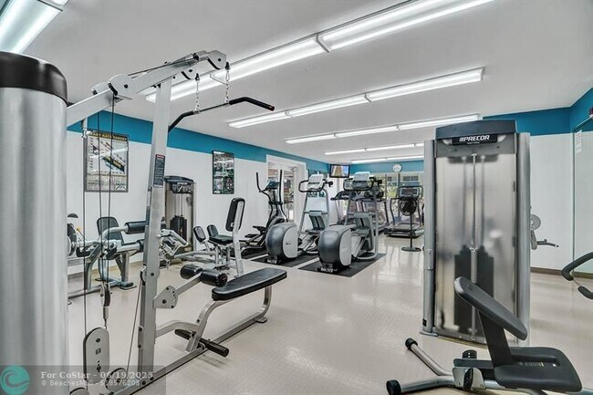 Building Photo - 4100 Galt Ocean Dr
