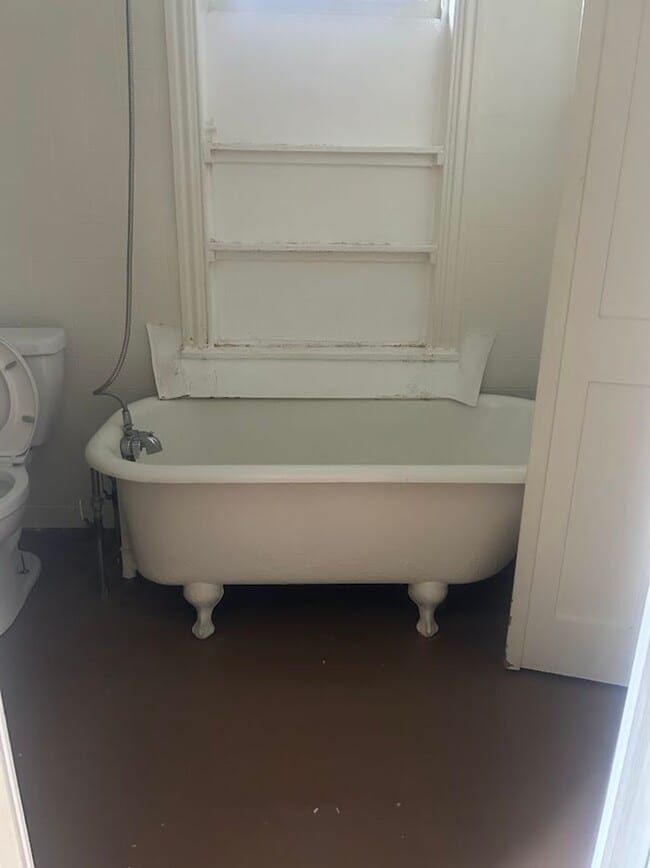 Building Photo - 1830 Perkiomen Ave