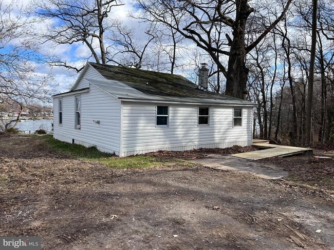 Building Photo - 1 Punte Ln