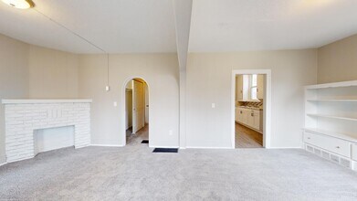 Building Photo - Brooklyn Centre Area - 3 Bedroom - Single ...