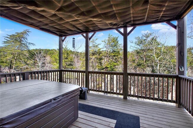 Building Photo - 309 Trappers Bluff
