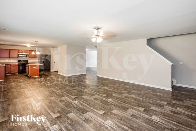 Building Photo - 608 Hunley St