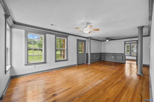 Building Photo - 122 Chestnut Rd