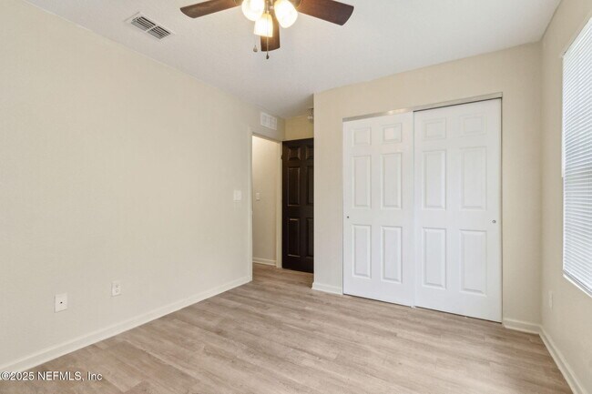 Building Photo - 3563 Smithfield St